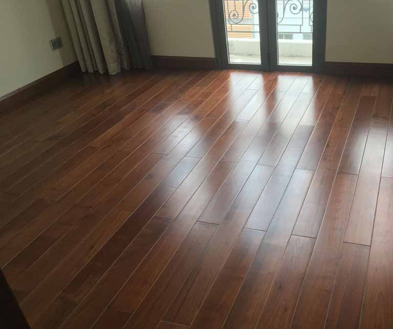 sàn gỗ màu sắc đẹp